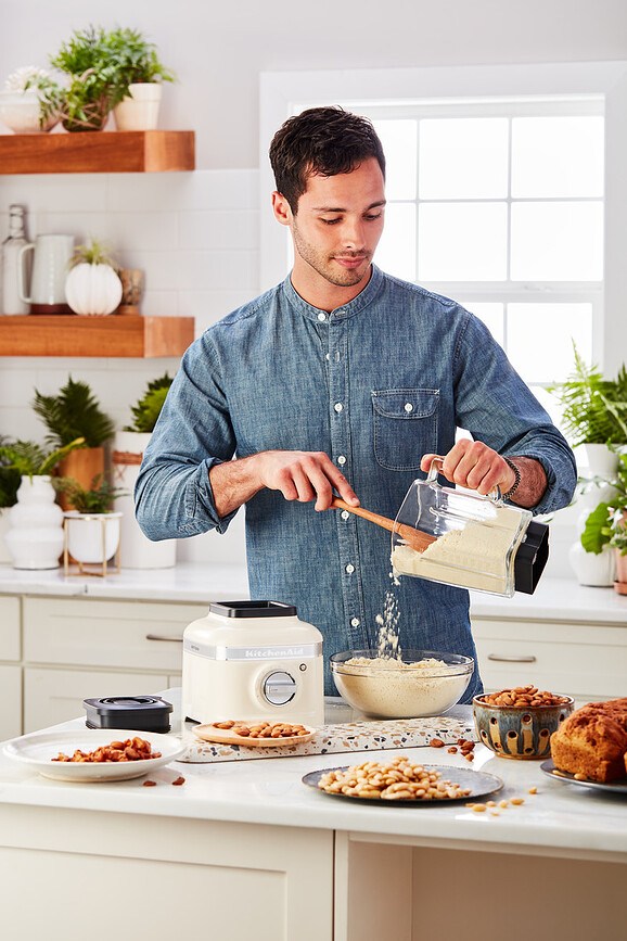 Artisan K400 Stoječi mešalnik, črn