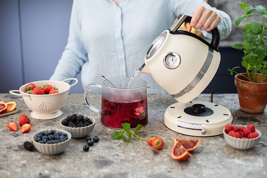 Artisan Kuhalo za Vodu električno 1,5 l krem