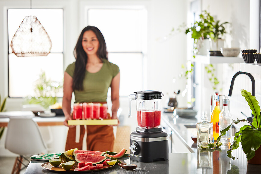 Batidora de Vaso KitchenAid K150, negra, con botella portátil