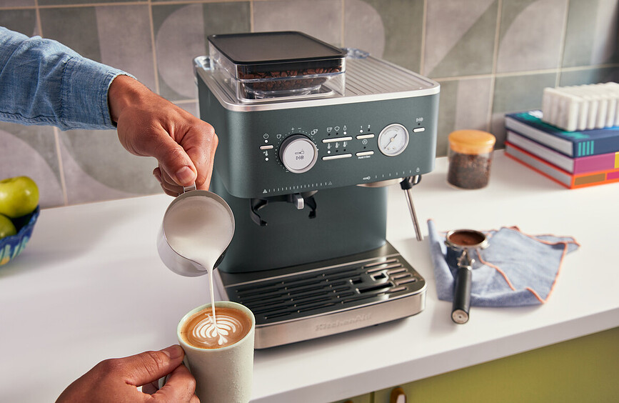 Cafetera Semiautomática KitchenAid, blanco porcelana