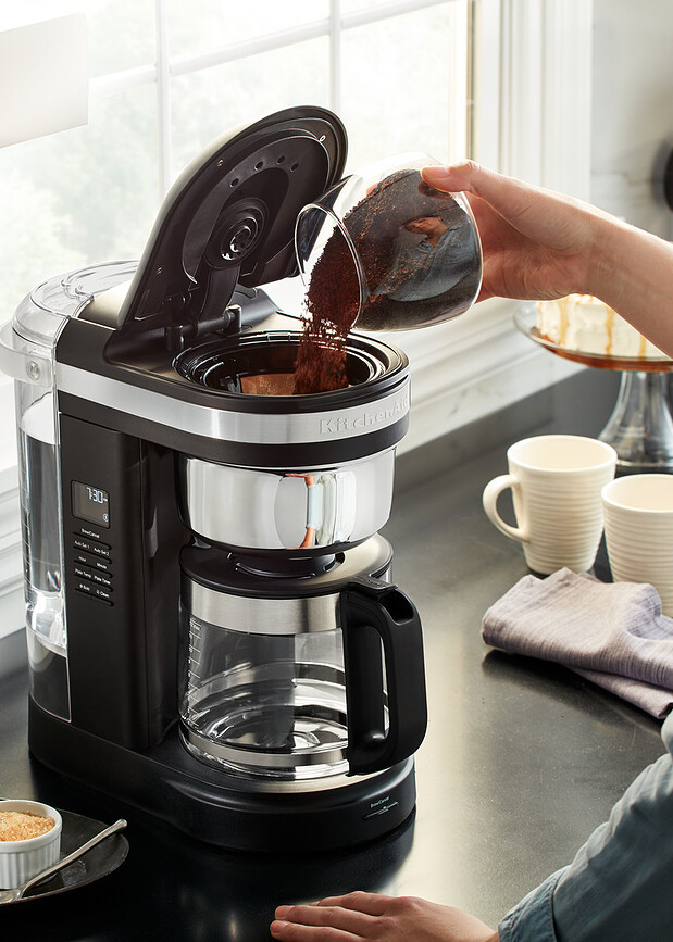 Cafetera de goteo Drip Spiral, crema