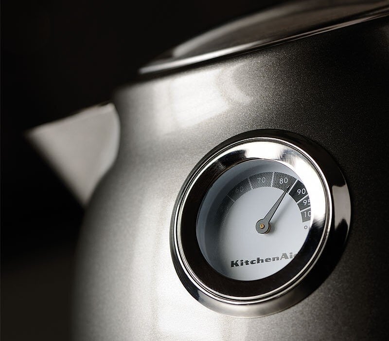 Hervidor eléctrico Artisan, 1,5 L, crema