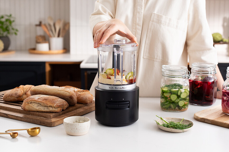 KitchenAid Go mini sekljalnik z akumulatorjem