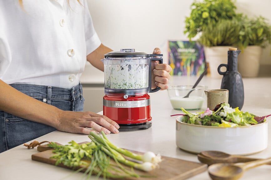 KitchenAid Mini Sekljalnik, 0,83 l, krem