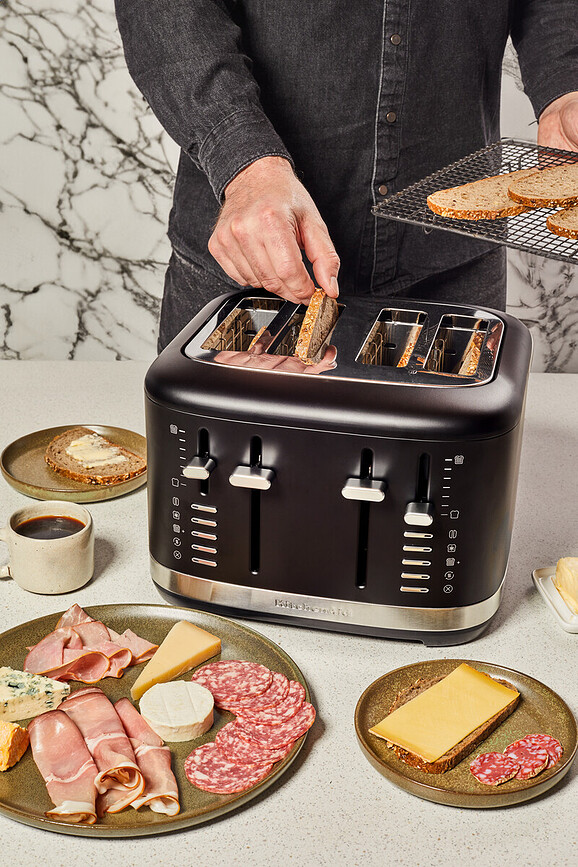 KitchenAid Φρυγανιέρα τετραθέσια, μαύρη ματ