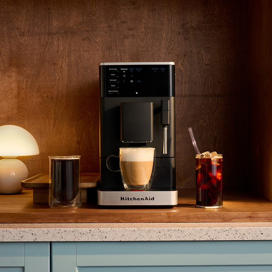 Machine à café automatique KitchenAid KF2, noire