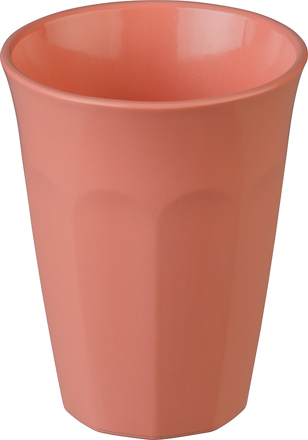 Nora M Tasse, corail