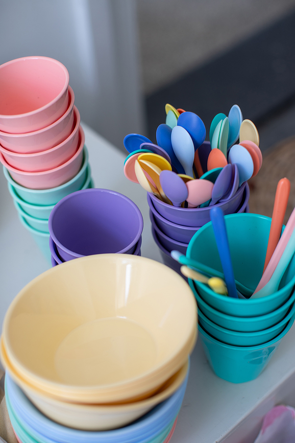 Nora Macarons Service de Table, Service 16 pièces