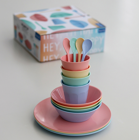 Nora Macarons Zastawa stołowa dla 4 osób 16 el.