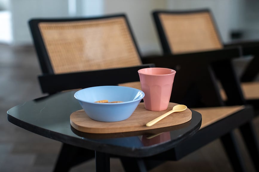 Nora Zdjela S pastelno žuta