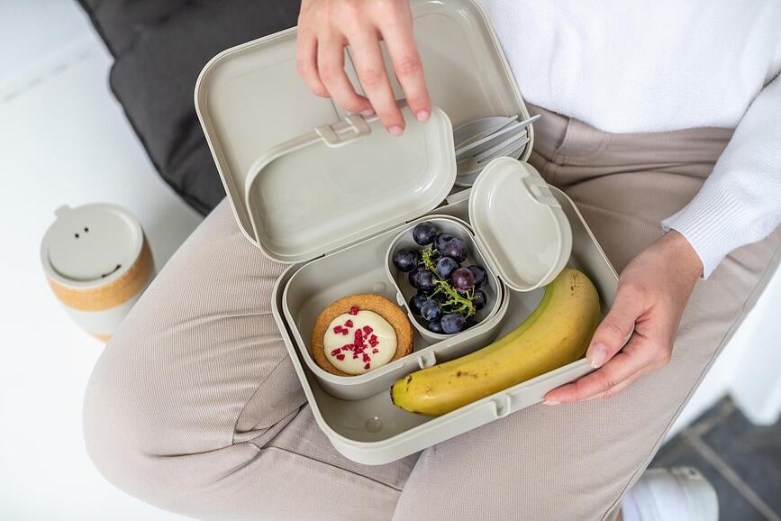 Pascal Ready Organic Posude za ručak s priborom za jelo pješčane Set od 4 dijela