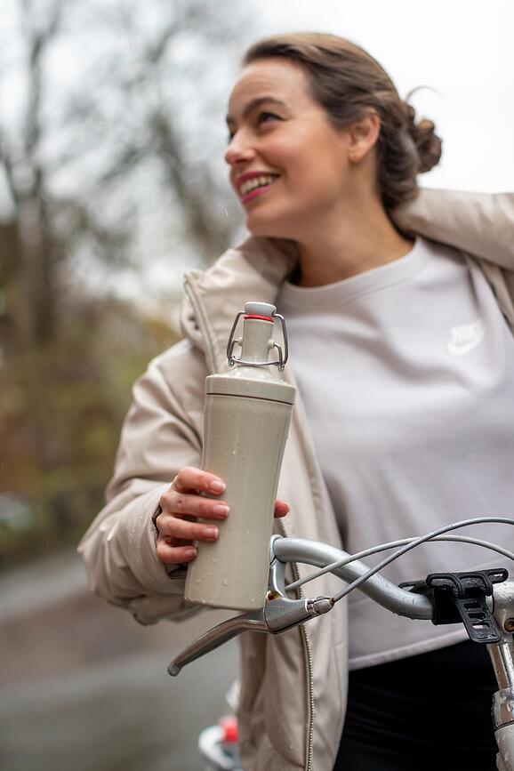 Plopp To Go Organic Nature Steklenica za vodo, siva