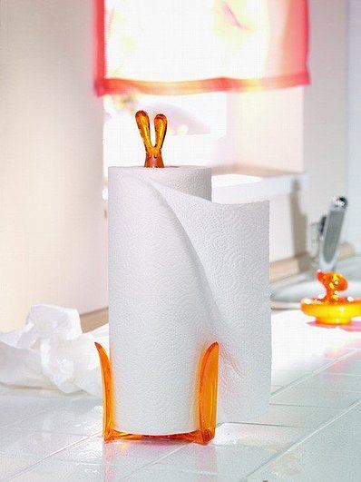 Roger Stojak na ręcznik papierowy