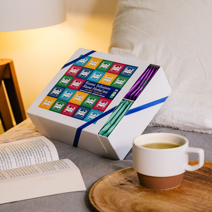 Kusmi Coffret de Thés cadeau, en sachets de mousseline, 45 sachets