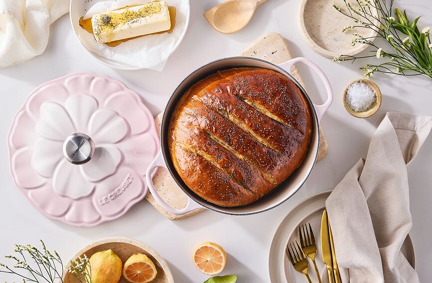 Cocotte Signature Petal 26 cm, blanche