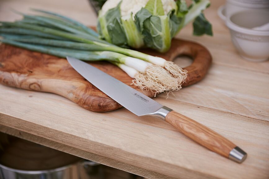 Cuchillo de Chef Le Creuset, mango de madera, 20 cm