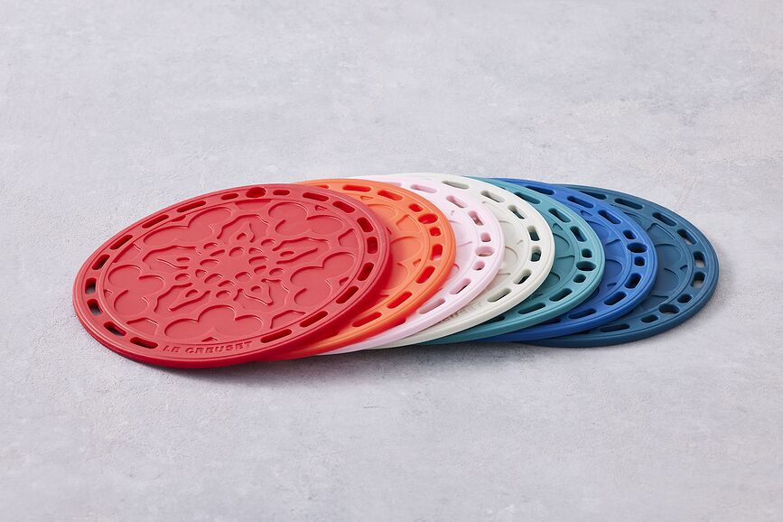 Le Creuset Βάση για ζεστά σκεύη, με σχέδιο, 20 εκ., μπορντό