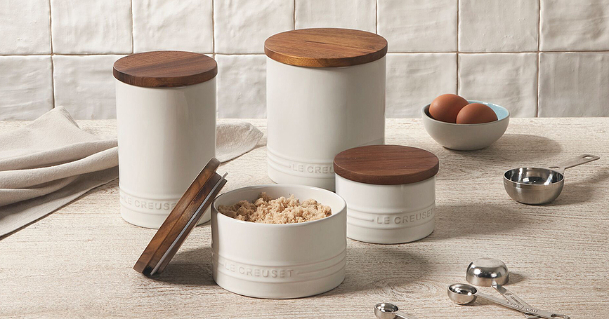 Le Creuset Pot de Rangement avec couvercle en bois, 1,1 L, beige