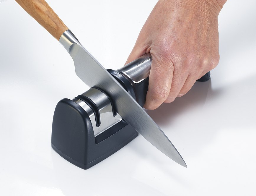 Le Creuset Brusilnik nožev