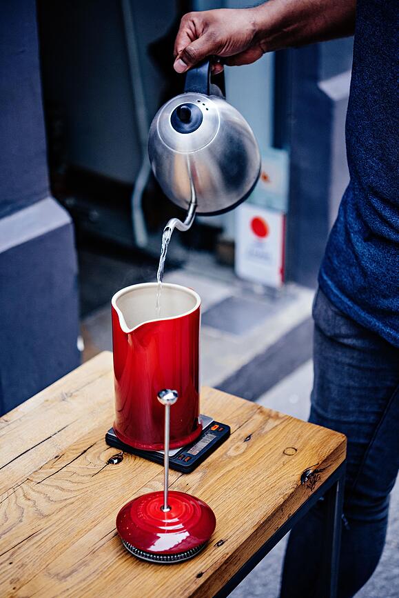 Le Creuset Cafetière à Piston, 1 L, bleu intense