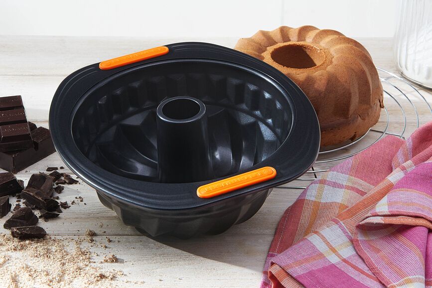 Le Creuset II Pekač za babko, s premazom proti prijemanju