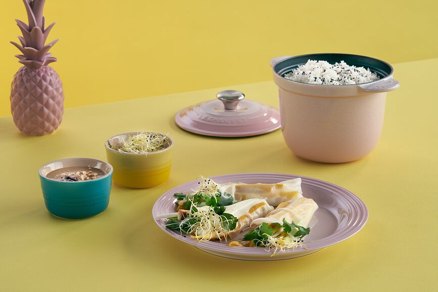 Le Creuset Krožnik za glavno jed, 27 cm, sončno rumen