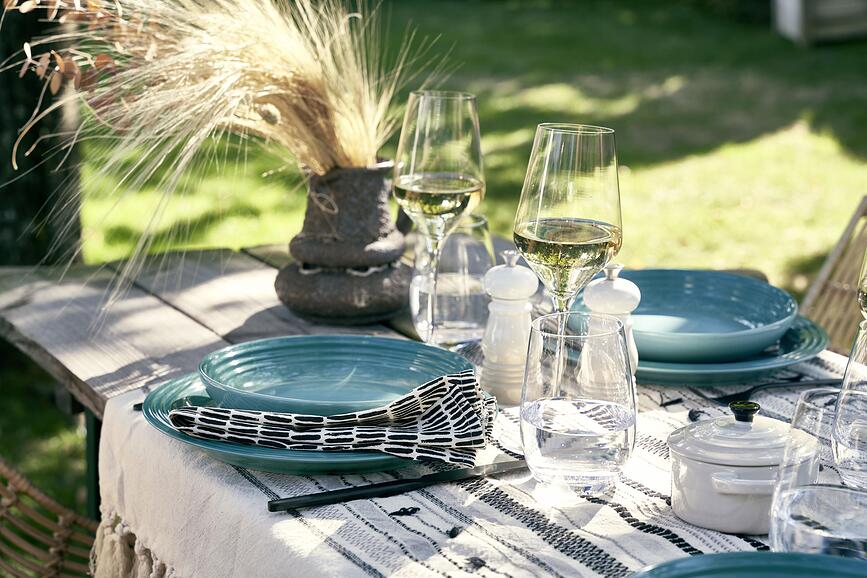 Le Creuset Krožnik za glavno jed, 27 cm, sončno rumen