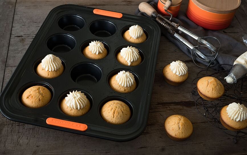 Le Creuset Kalup za minimuffine neprijanjajući 12 kom