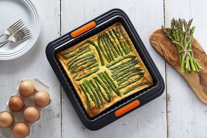 Le Creuset Kalup za Pečenje kvadratni 23 cm s neprijanjajućim premazom