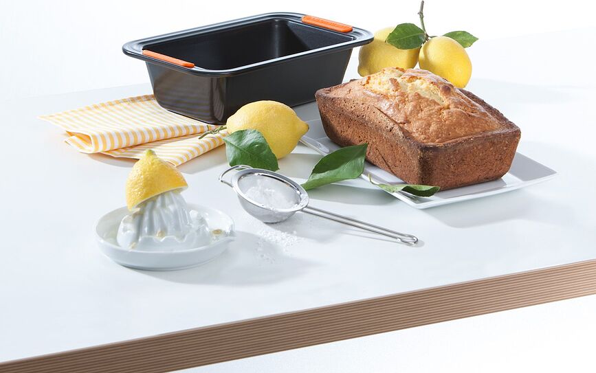 Le Creuset II Pekač uski neprijanjajući 30 cm