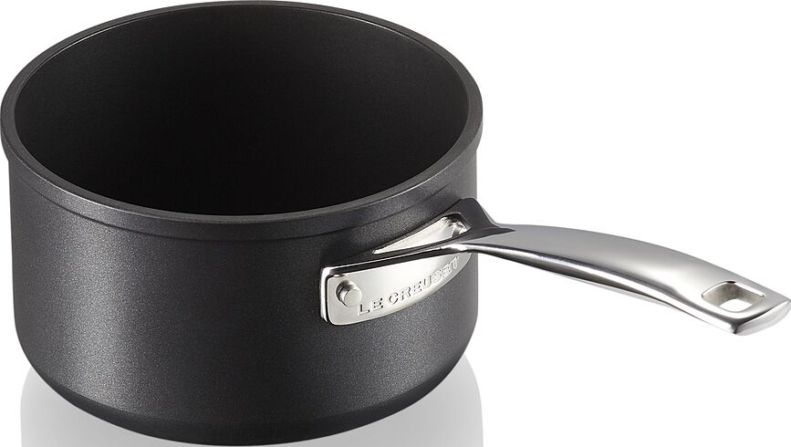 Le Creuset Lonac aluminijski neprijanjajući 18 cm bez poklopca