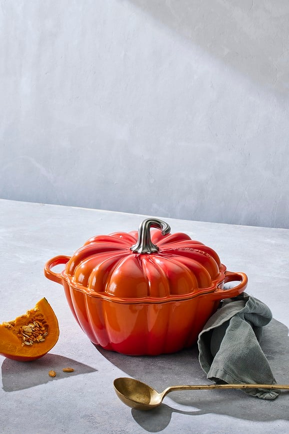 Le Creuset Halloween Gusana Posuda za pečenje oblik bundeva 3,7 l plameno narančasta