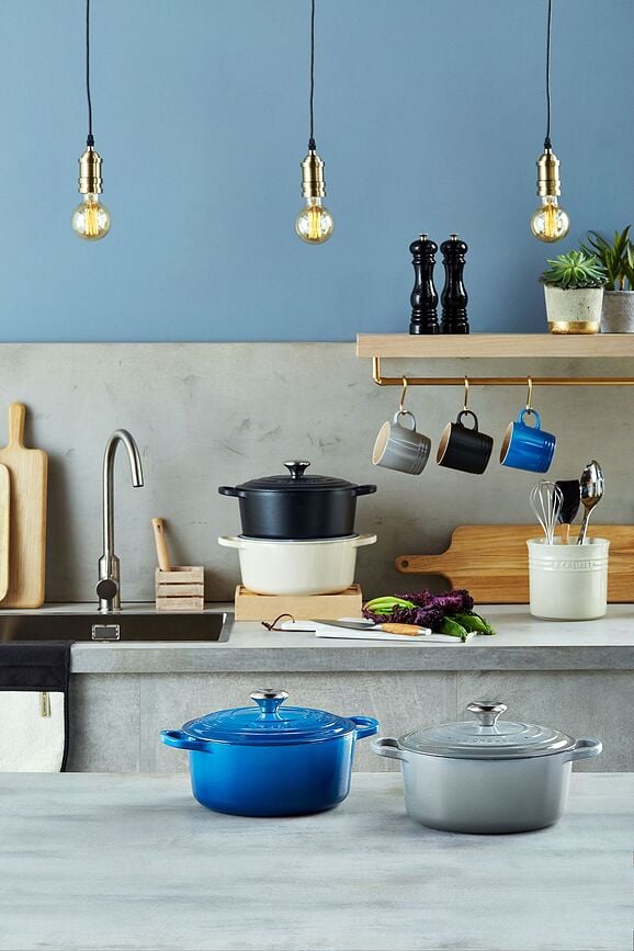 Le Creuset Mlinac za sol 21 cm bež