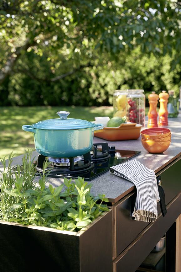 Le Creuset Mlinček za sol, 21 cm, bež