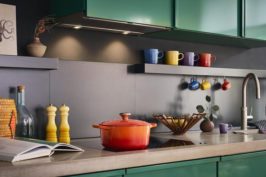 Le Creuset Mlinček za sol, 21 cm, bež