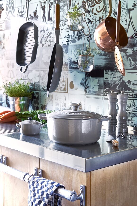 Le Creuset Mlinček za sol, 21 cm, bež