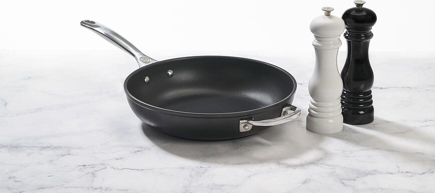 Le Creuset Μύλοι Αλατιού και Πιπεριού, 21 cm, μαύρο/λευκό, 2 τμχ