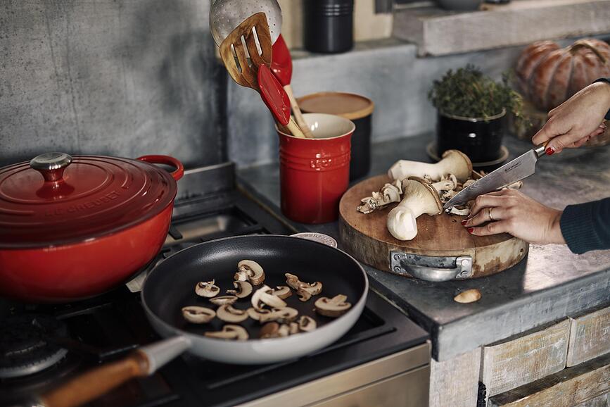 Le Creuset Organizator kuhinjski bež