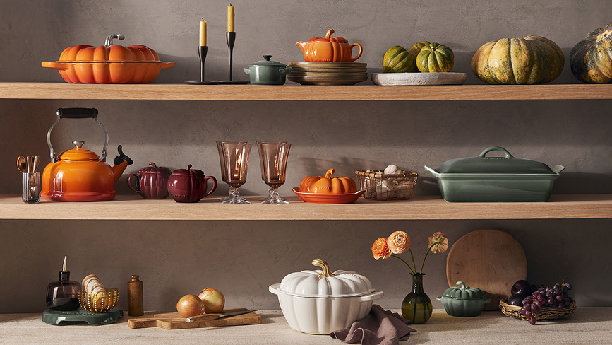 Le Creuset Halloween Pekač v obliki buče, 3,7 l, litoželezni, vulkansko oranžen