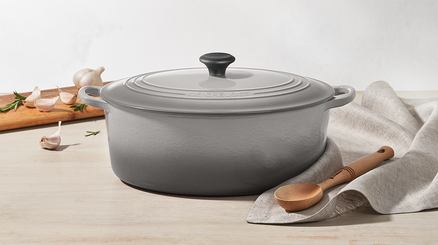 Le Creuset Pekač ovalen, 31 cm, svetlo siv