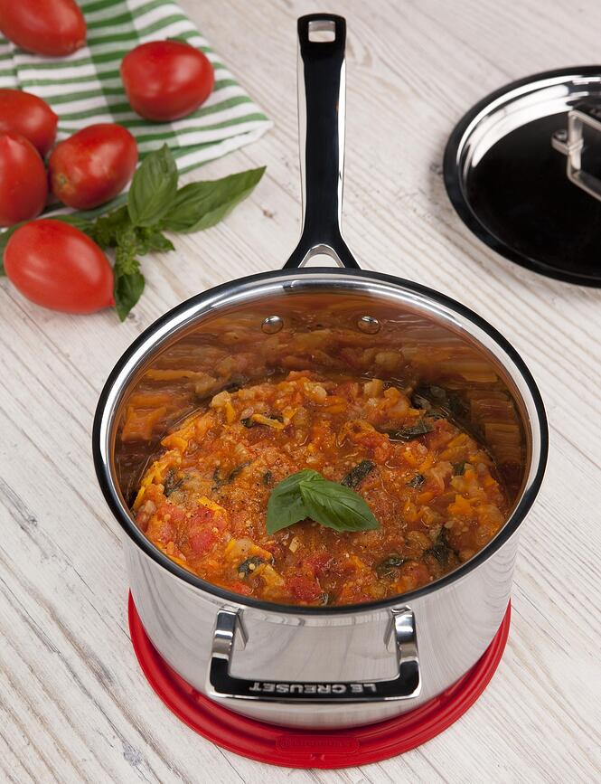 Le Creuset Podmetač 20 cm crni