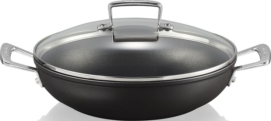 Le Creuset Pott 26 cm mittenakkuva alumiiniumiga käepidemetega