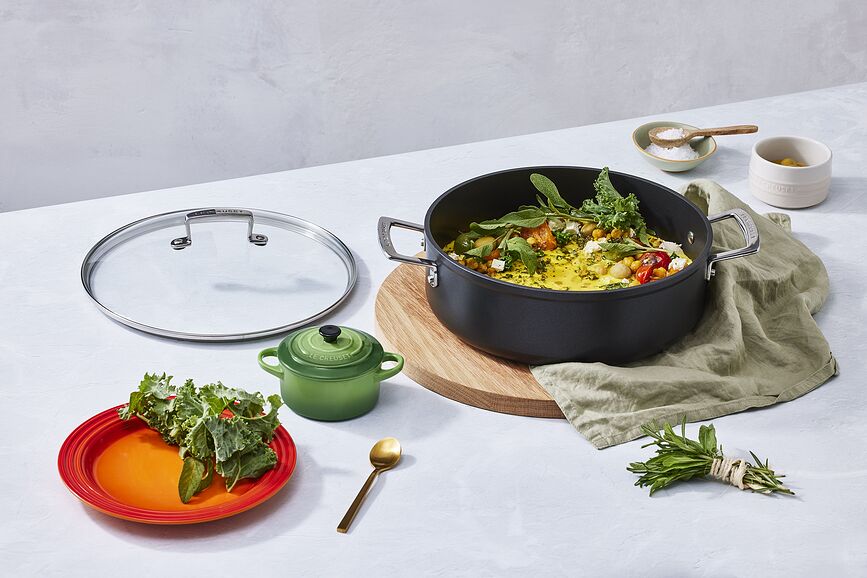 Le Creuset Sauteuse gryde 30 cm, non-stick aluminium med håndtag