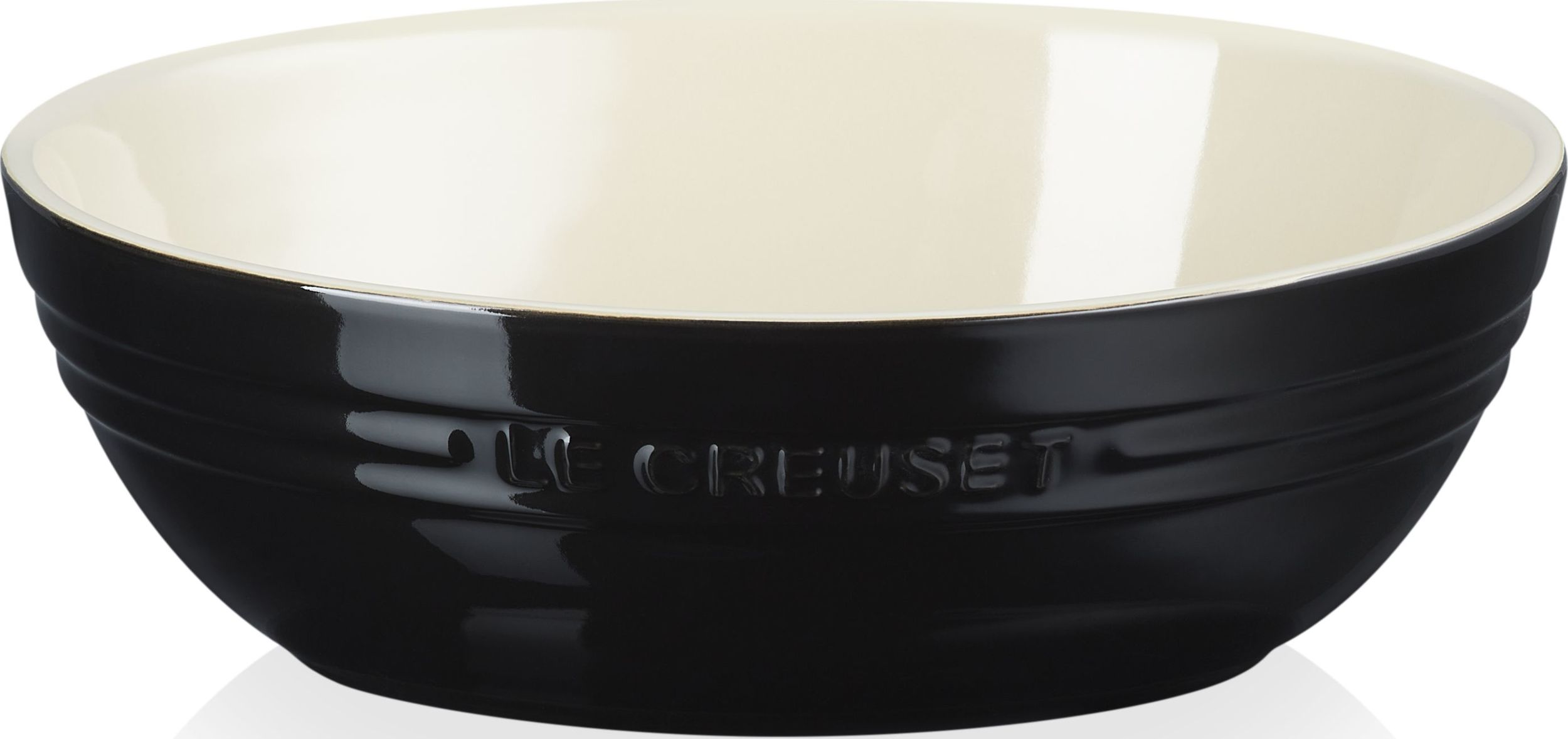 Le creuset outlet serving bowl