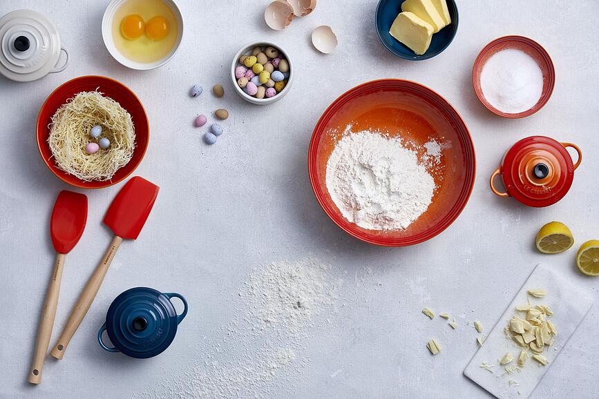 Le Creuset Solatna skleda, 24 cm, češnjeva