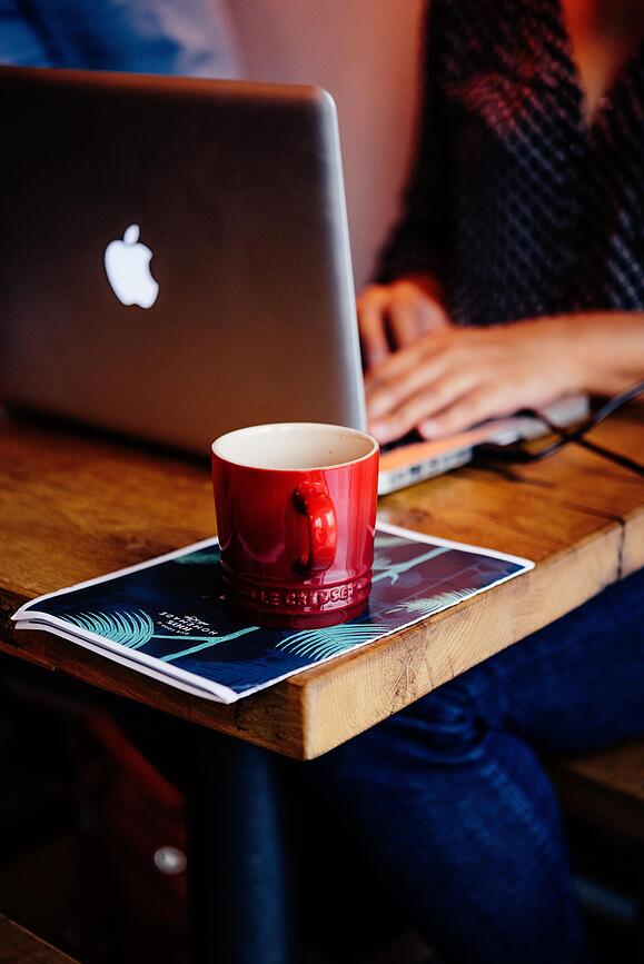 Le Creuset Skodelica, 350 ml, plamena oranžna