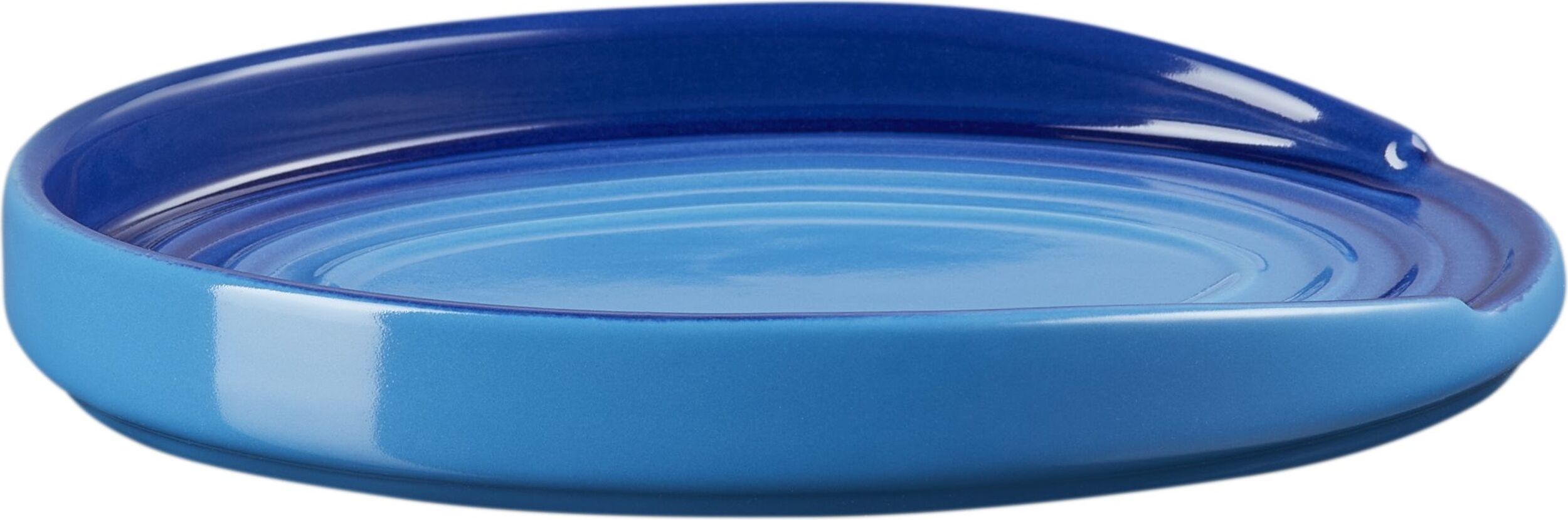 https://3fa-media.com/le-creuset/le-creuset-le-creuset-spoon-rest__145433_de4c4e3-s2500x2500.jpg