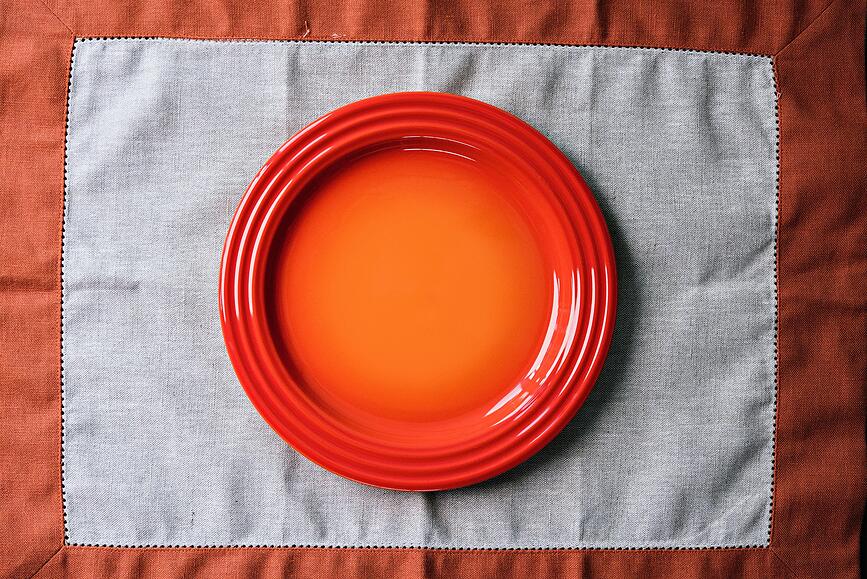Le Creuset Tanjur 27 cm tamnozeleni