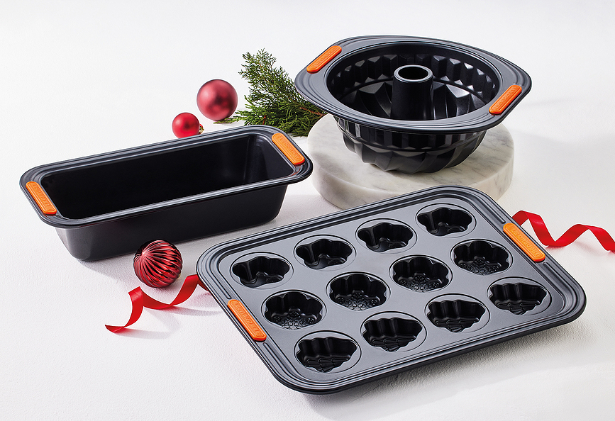 Molde para 12 muffins antiadherente Le Creuset, navideño