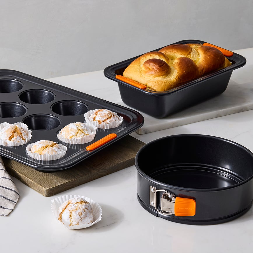 Moldes para Hornear con revestimiento antiadherente Le Creuset, negros, Set de 3 piezas